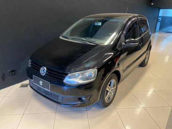 VOLKSWAGEN FOX 1.6 MI 8V FLEX 4P MANUAL VOLKSWAGEN FOX 1.6 MI 8V FLEX 4P MANUAL